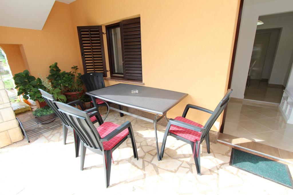 Apartments Luna Rovinj Quarto foto