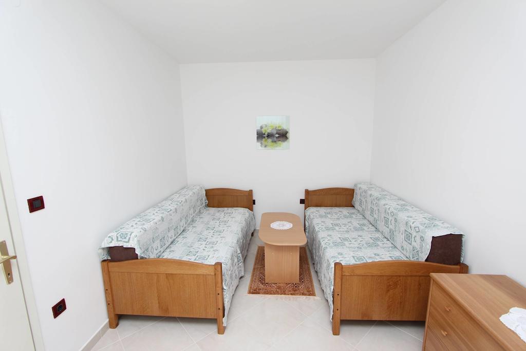 Apartments Luna Rovinj Quarto foto